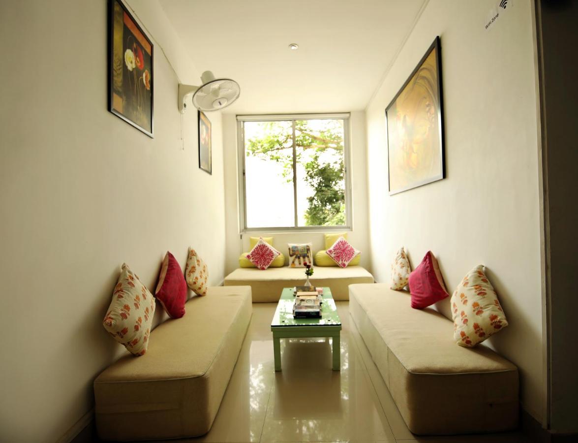 The Shaharkot By The Lake Hotel Udaipur Bagian luar foto